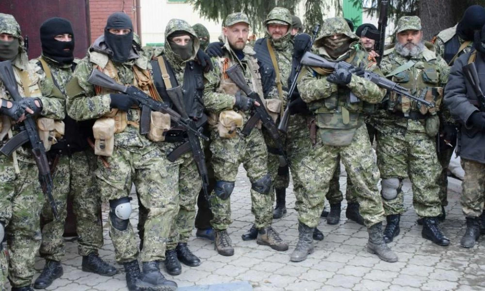 Χιλιάδες εθελοντές από τη Ρωσία ετοιμάζονται για τον πόλεμο στο Ντονένσκ - Άσκηση με Bayraktar TB2 οι Ουκρανοί στην περιοχή